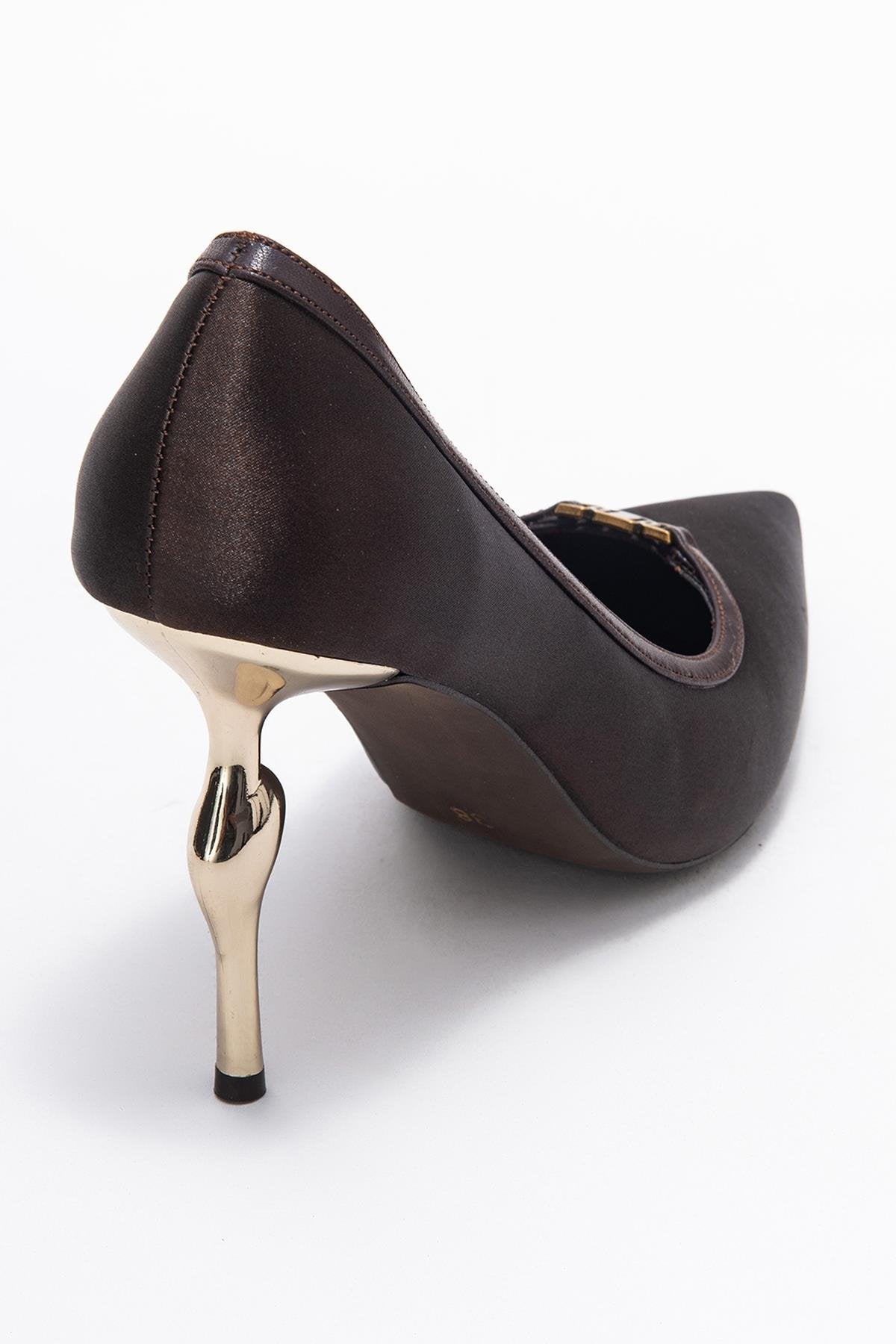 Milos - Zapatilla de tacón de satén marrón con hebilla y punta en punta (Mujer)