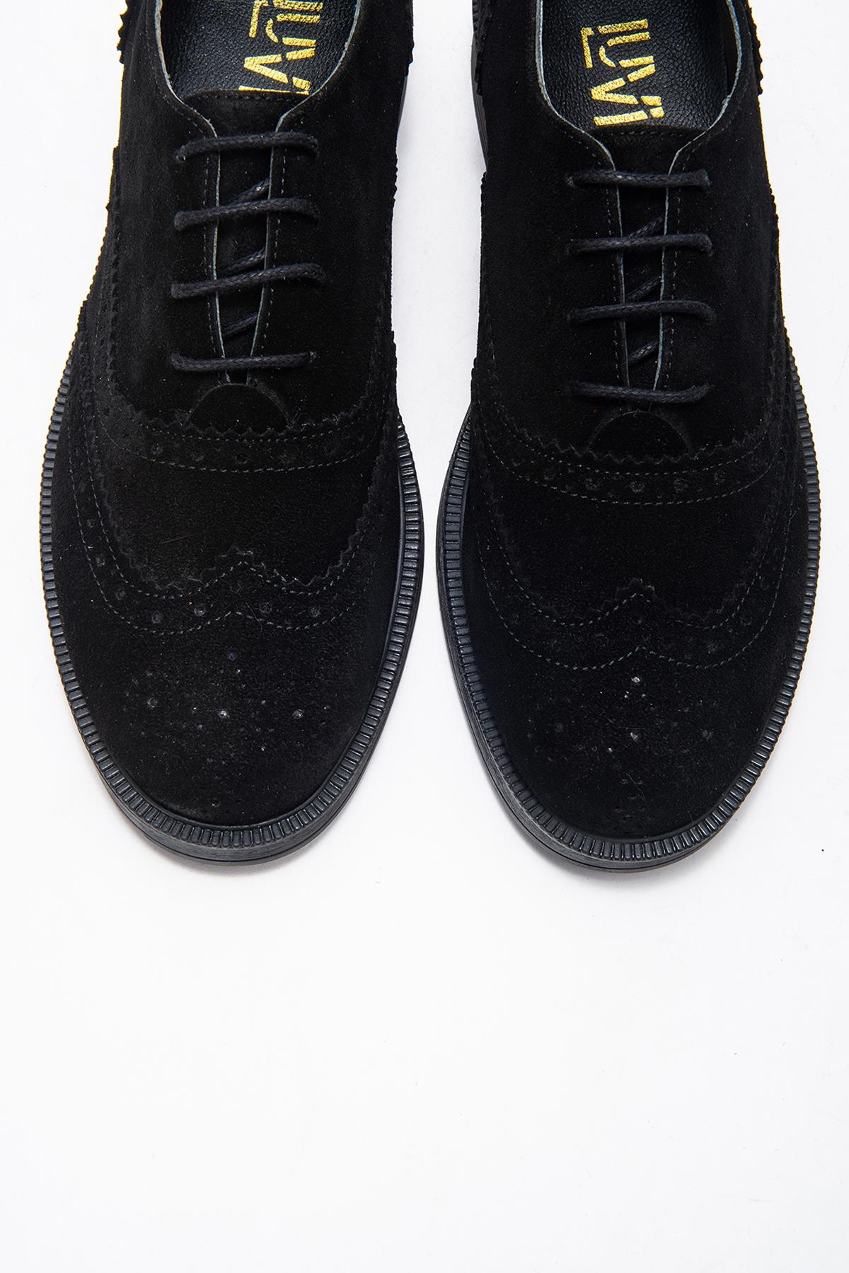 Avra - Zapatos Oxford de Ante Negro (Mujer)