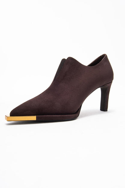 Niva - Zapatos de tacón de punta fina de ante marrón (Mujer)