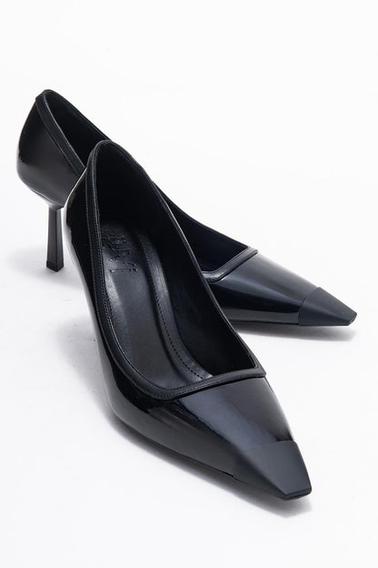 Rona - Zapatilla de tacón de punta fina de charol negro (Mujer)