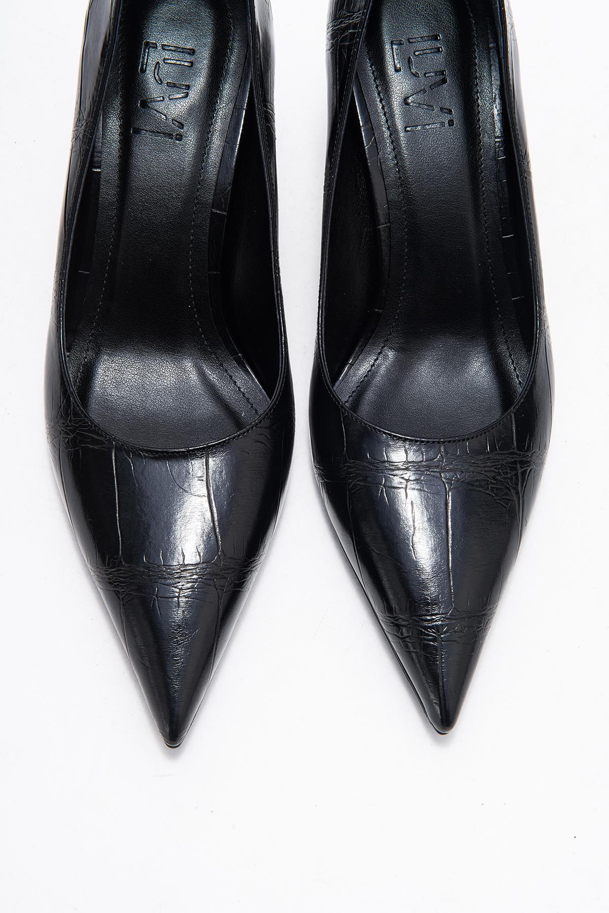 Marcus - Zapato de tacón con punta estampado en negro (mujer)