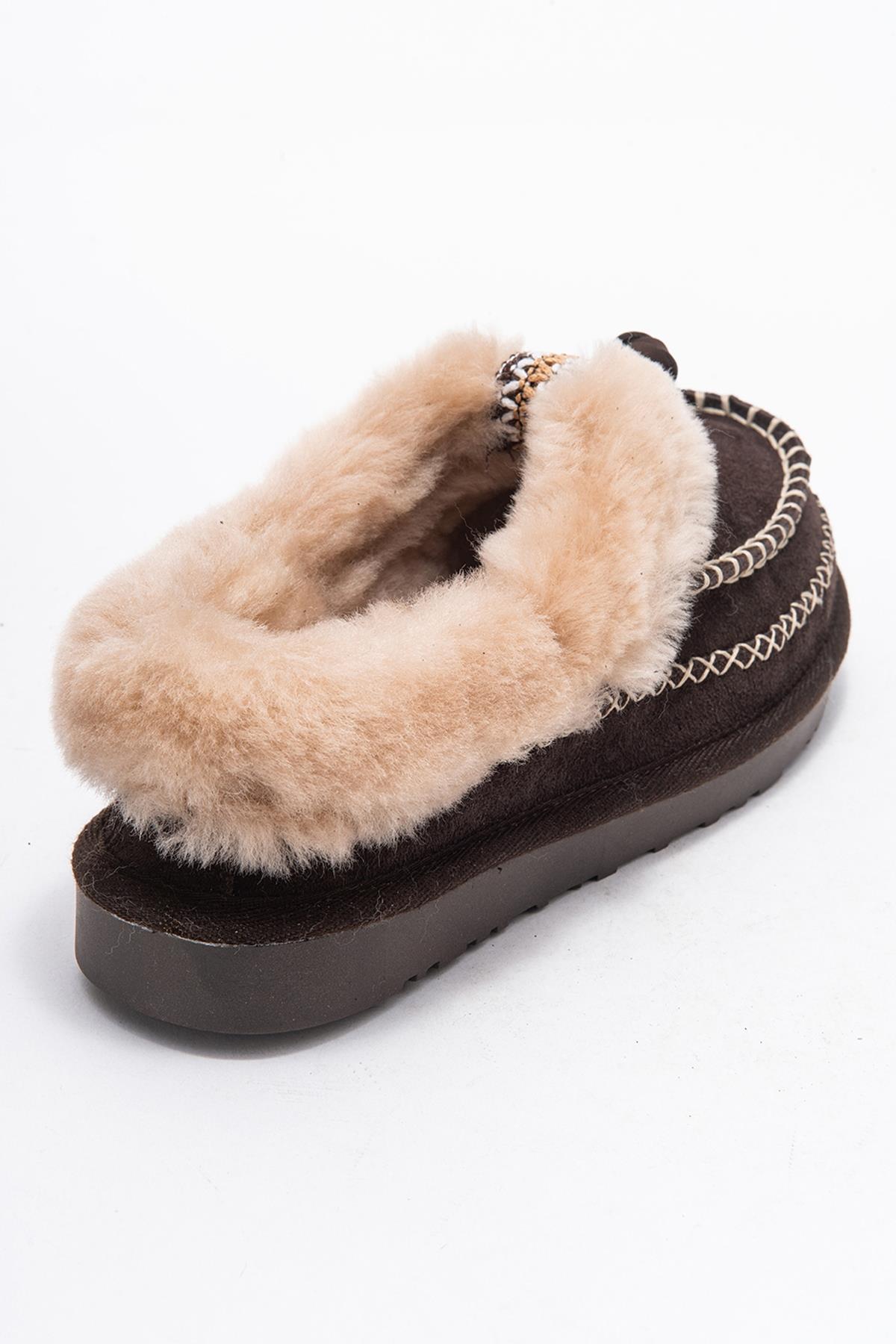 Noriel - Pantuflas Mocasín de Cuero de Ante Marrón (Mujer)