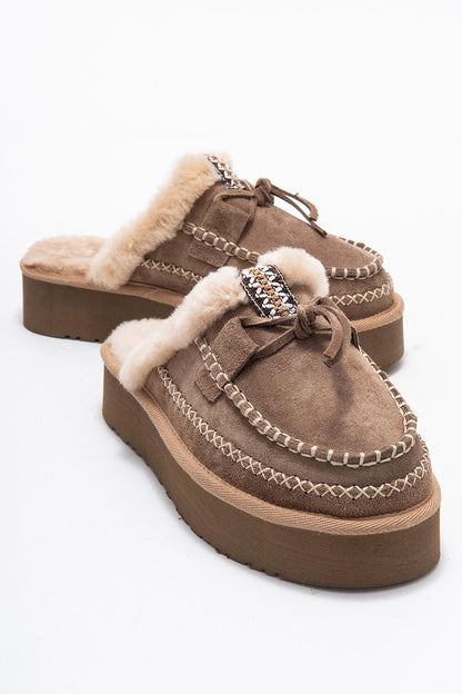 Yalina - Pantuflas Mocasín de Plataforma de Cuero Marrón Claro (Mujer)