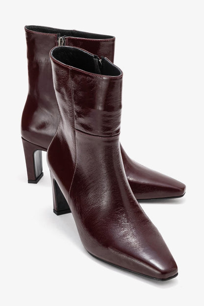 Elias - Bota de tacón de bloque de cuero burdeos (Mujer)
