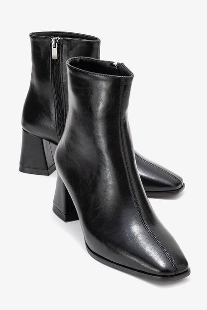 Arven - Bota negra de tacón de bloque (mujer)