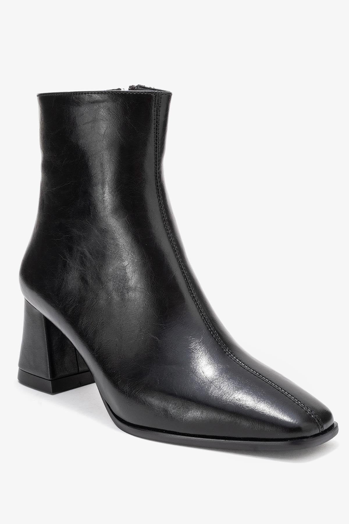 Arven - Bota negra de tacón de bloque (mujer)