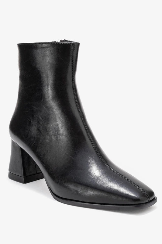 Arven - Black Block Heel Boot (Women)
