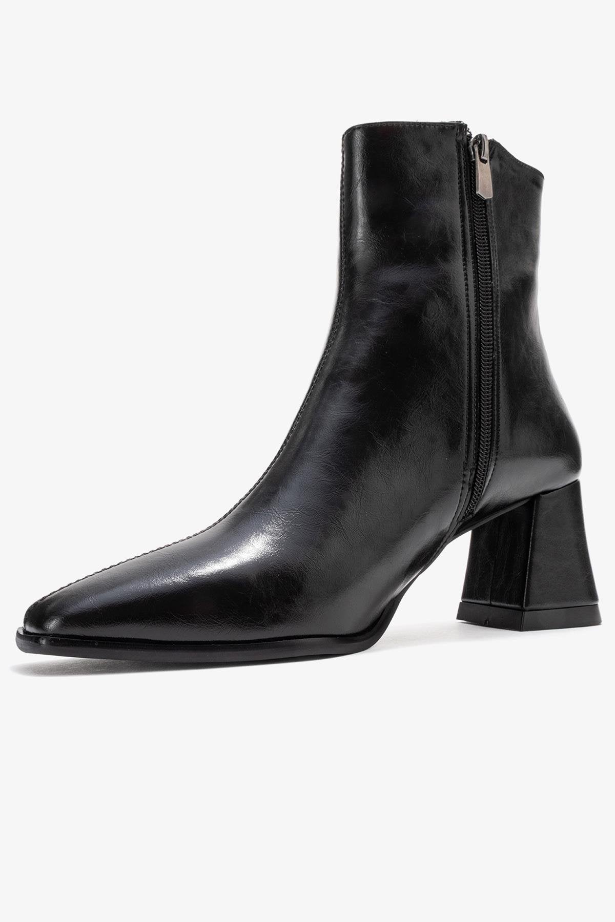 Arven - Bota negra de tacón de bloque (mujer)