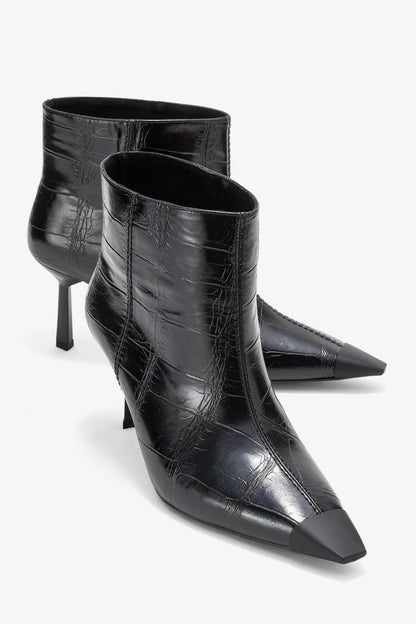 Rassel - Bota Negra Estampada de Punta (Mujer)