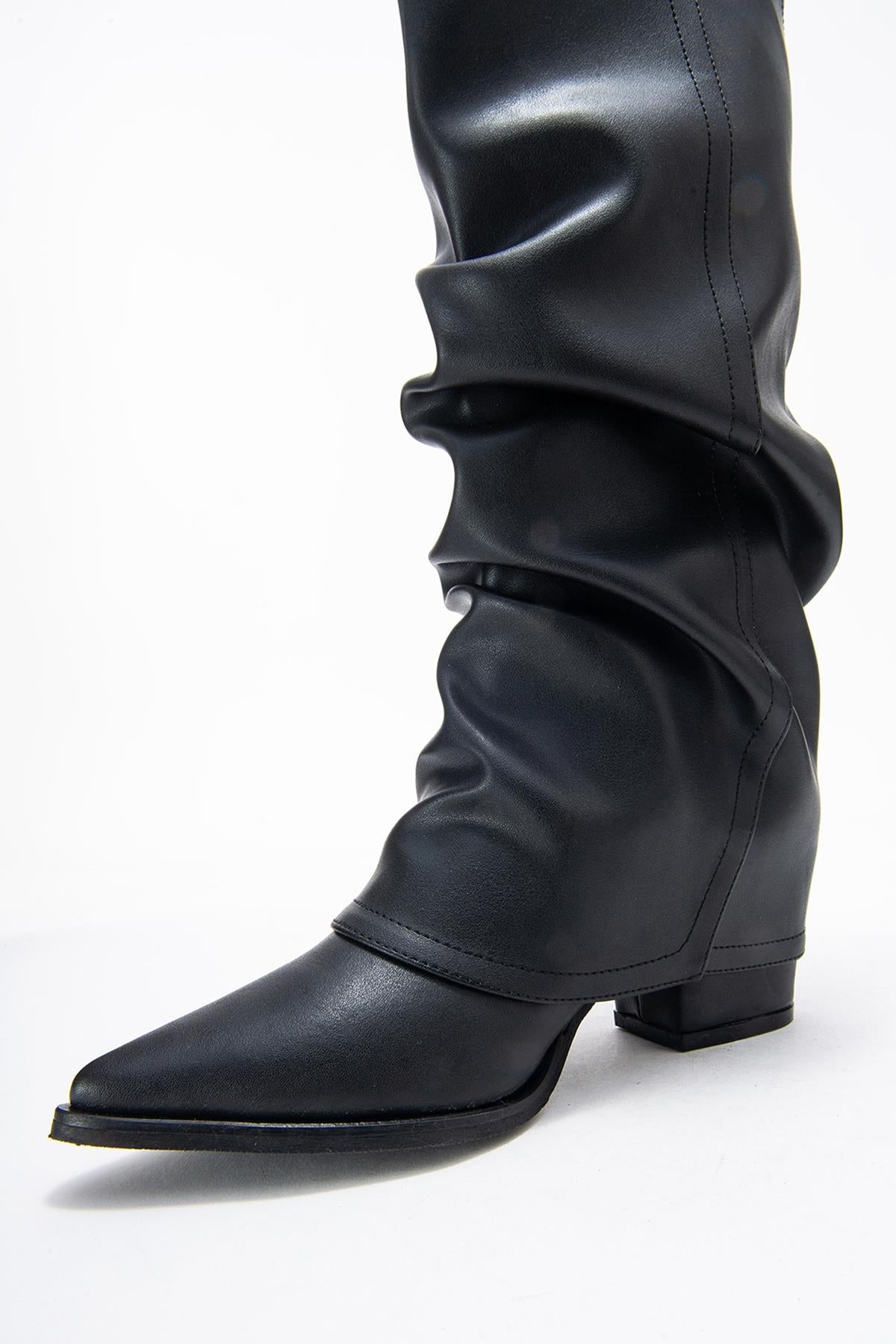 Elaris - Black Block Heel Knee High Boot (Women)