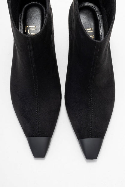 Rassel - Bota Negra de Punta Fina (Mujer)