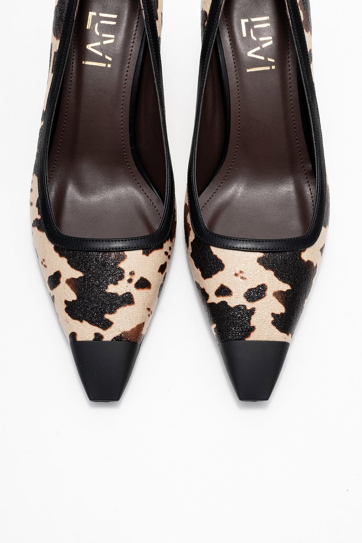 Rona - Zapatos de tacón de punta fina con patrón de beige y negro (mujer)