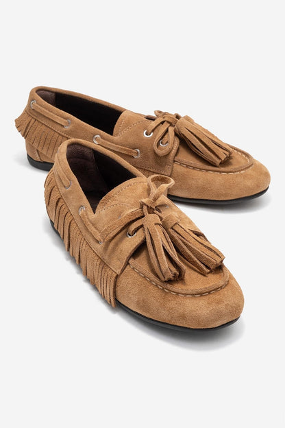 Fenora - Mocasín con Borlas de Ante Color Coñac (Mujer)