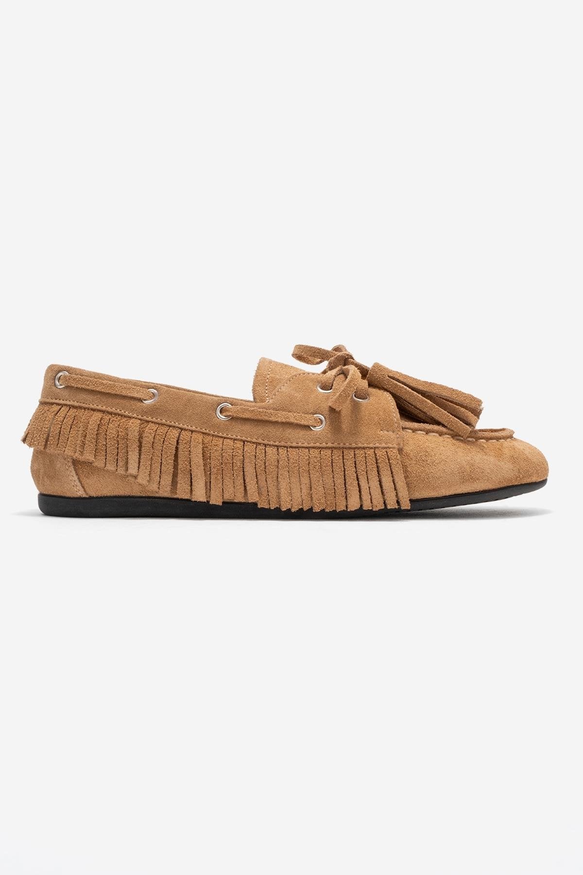 Fenora - Mocasín con Borlas de Ante Color Coñac (Mujer)