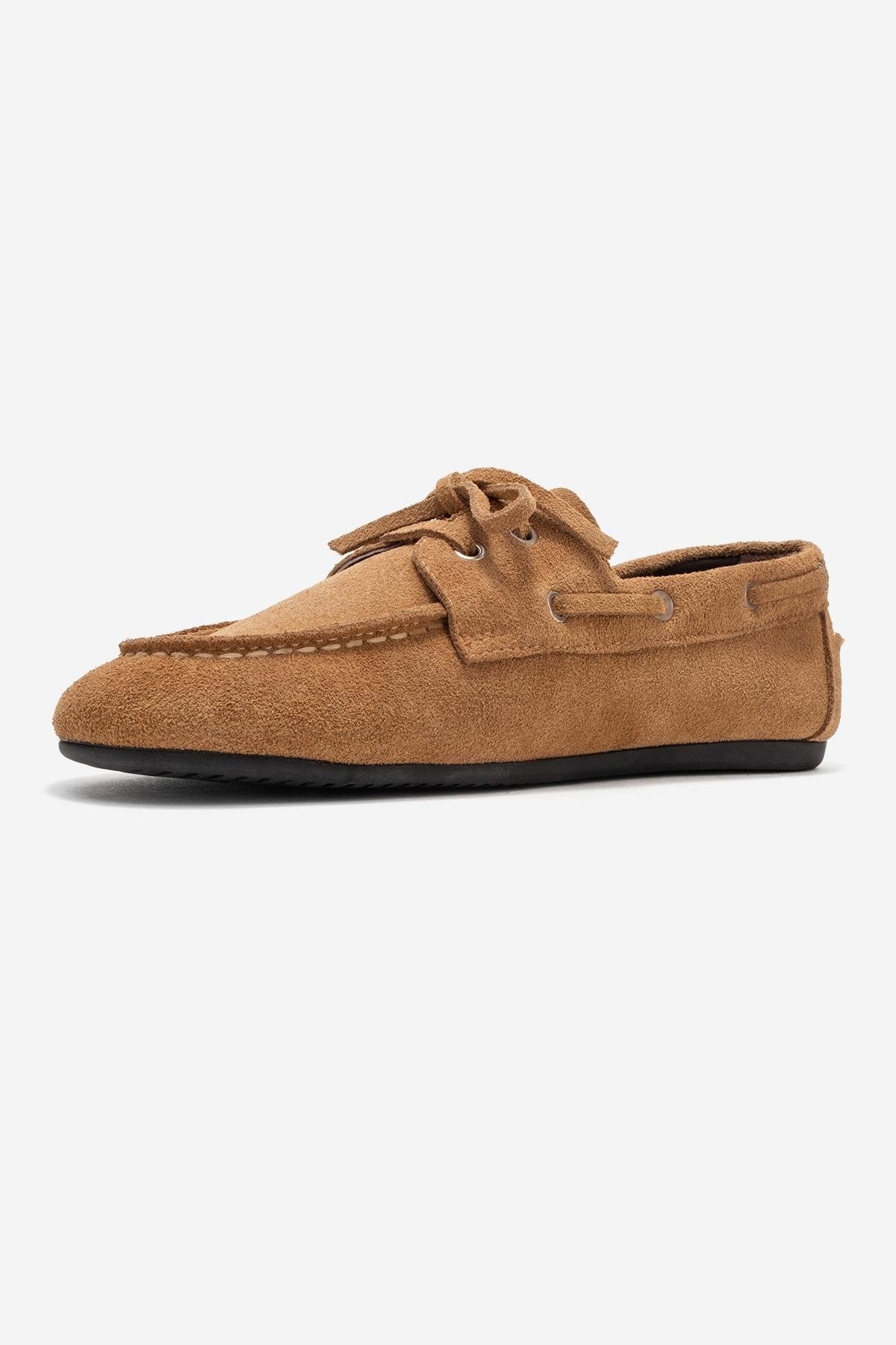 Serelis - Mocasín de cuero de gamuza coñac con cordones (Mujer)