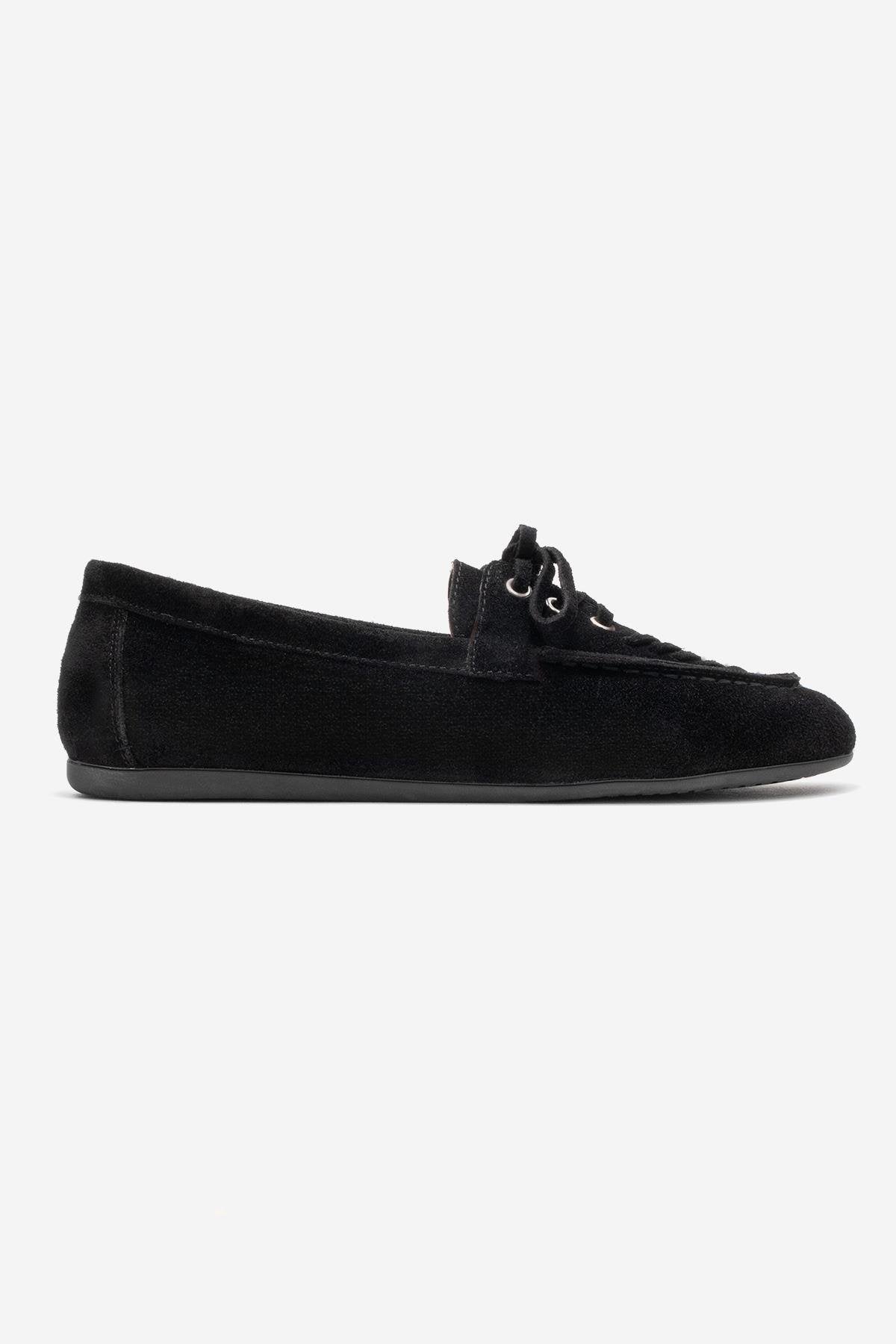 Lorven - Mocasín de cuero de ante negro con cordones (Mujer)