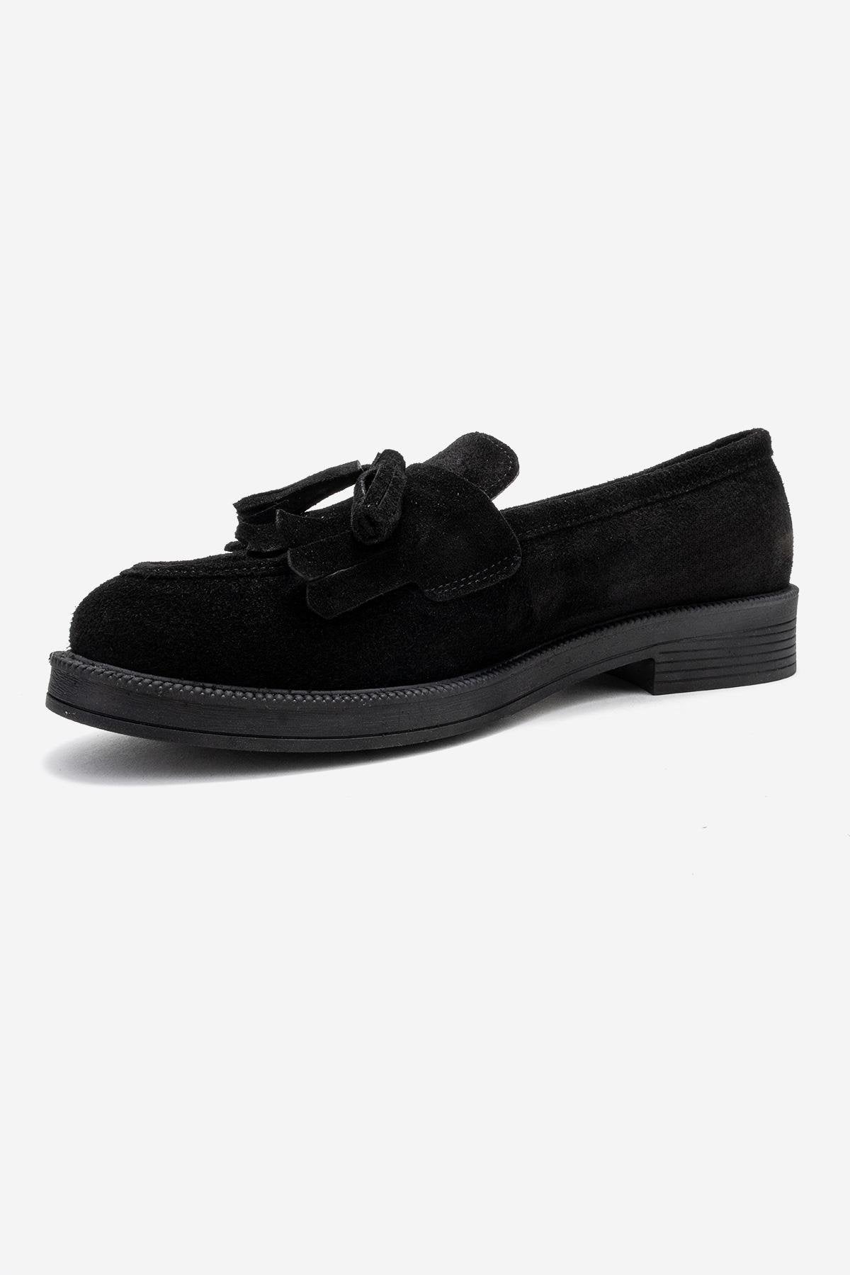 Milly - Mocasines de borla de cuero negro