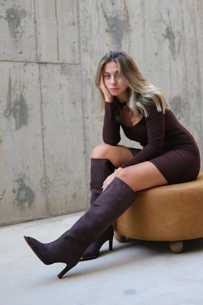 Lexa - Bota alta de ante marrón con punta (Mujer)