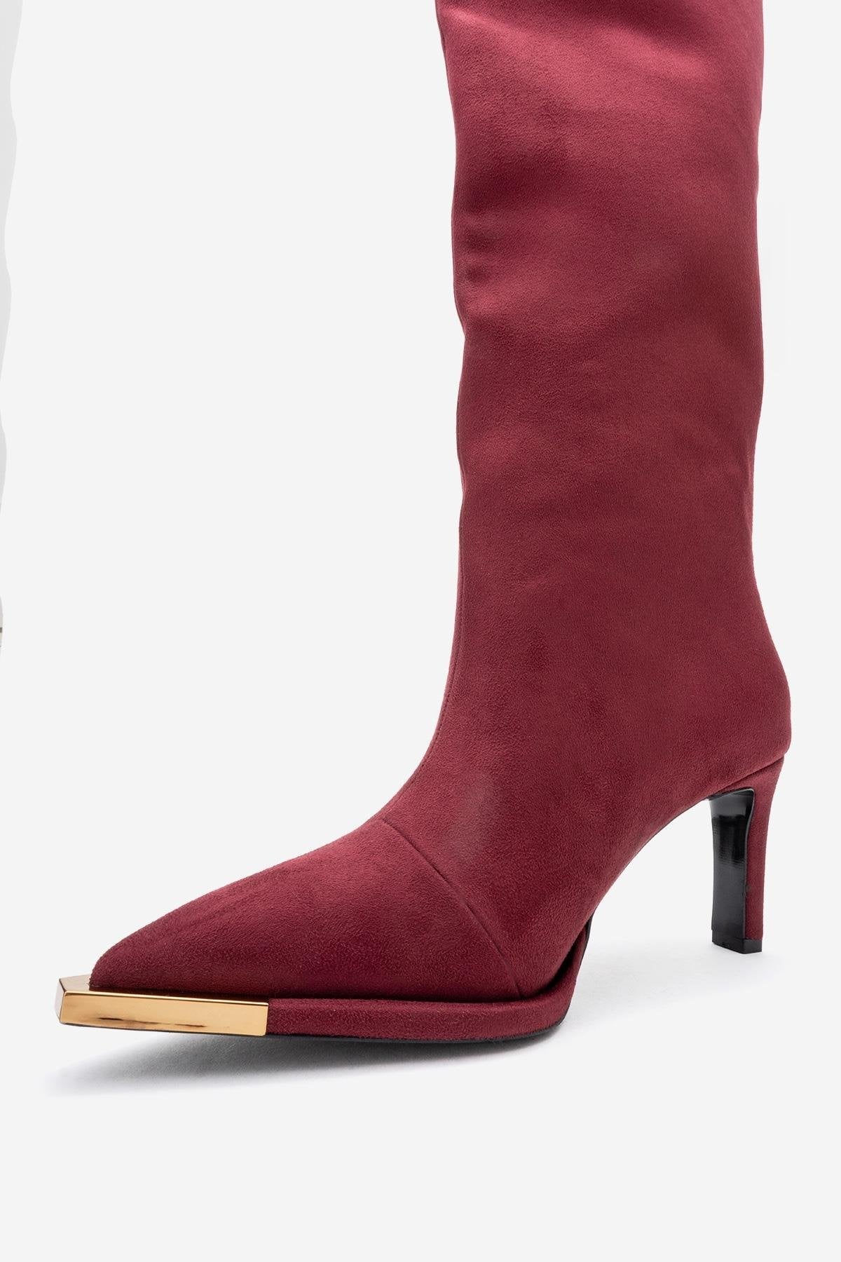 Lexa - Bota alta de ante color burdeos con puntera en punta (Mujer)