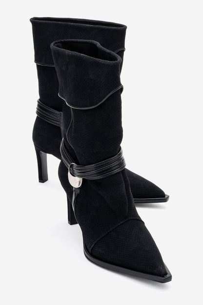 Myra - Bota Gofrada Piel de Serpiente Negra (Mujer)