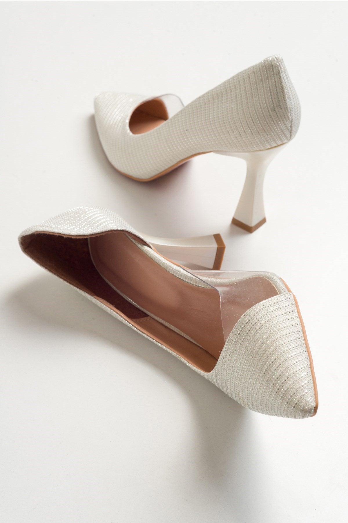 Ursula - Zapatos de tacón de punta fina Ivory (Mujer)