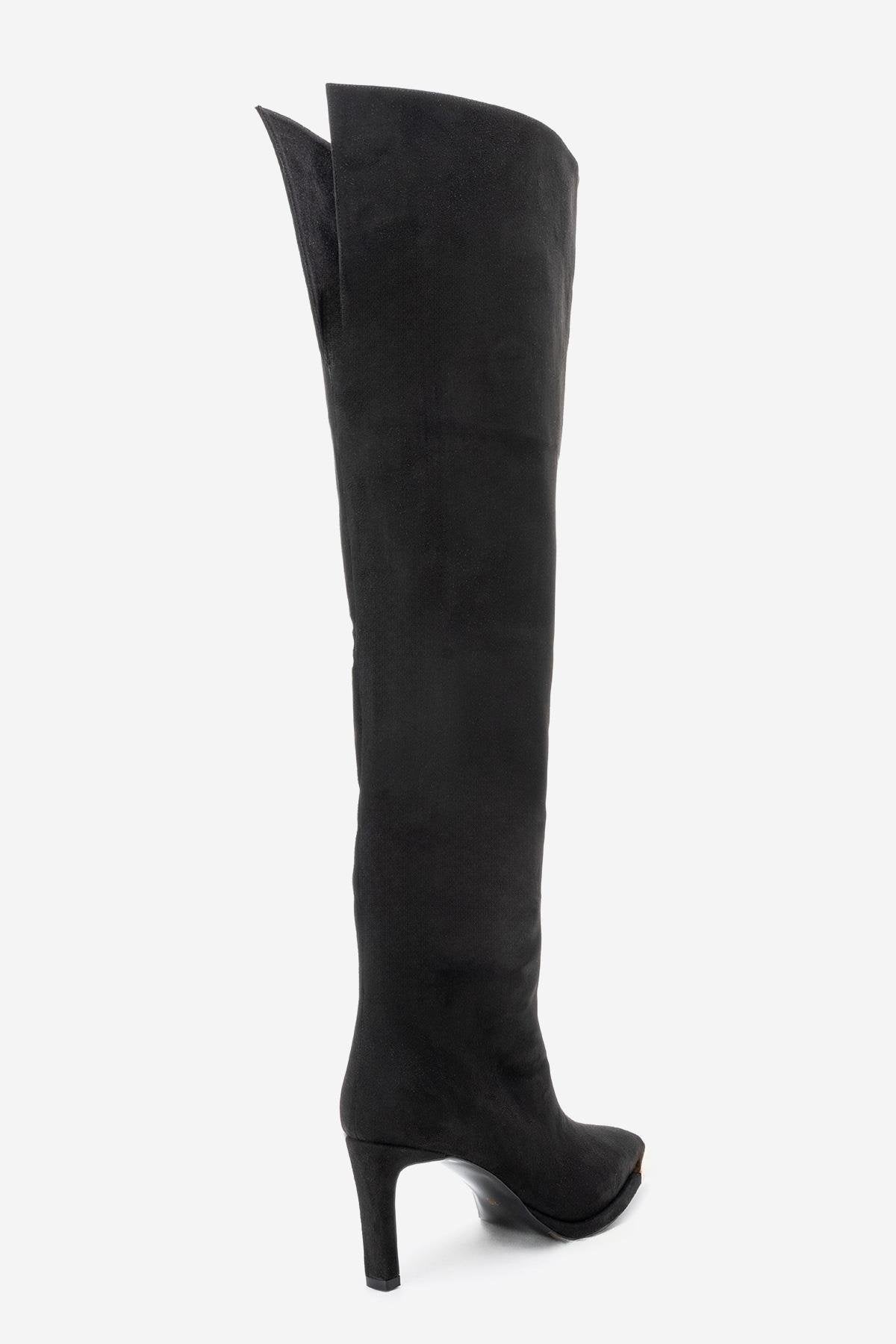 Vody - Bota mosquetera de tacón de aguja con cremallera en ante negro (mujer)