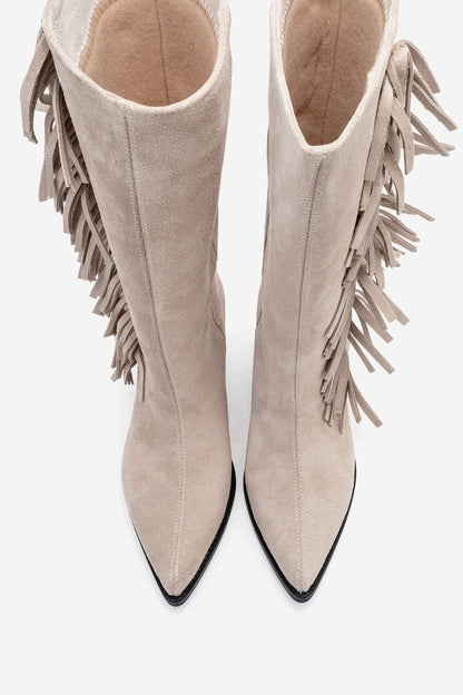 Orlo - Bota vaquera con flecos de piel de ante color beis (mujer)