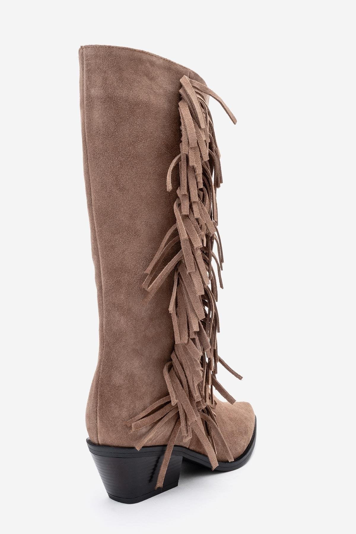 Orlo - Bota vaquera de gamuza color café claro con flecos (mujer)