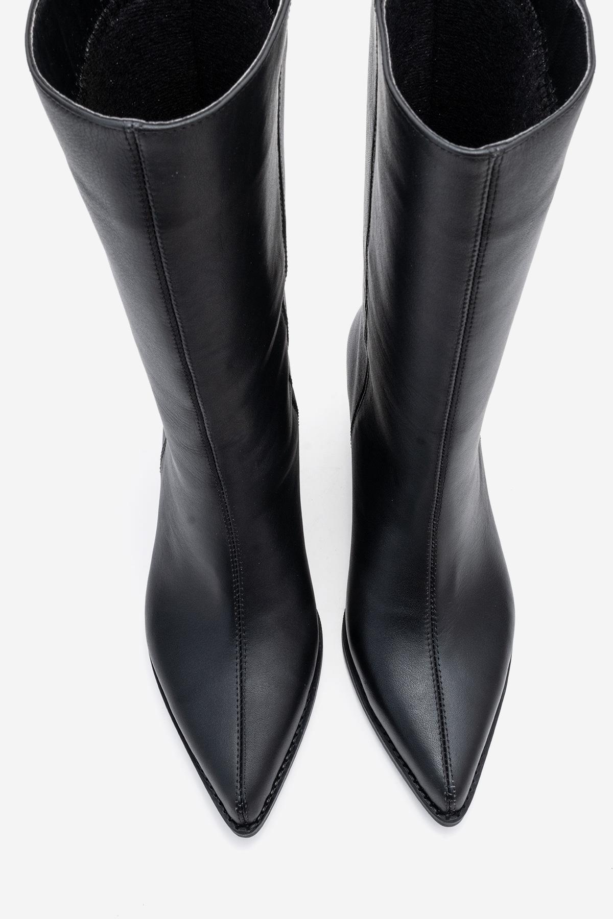 Juana - Botas de piel negra con punta (Mujer)