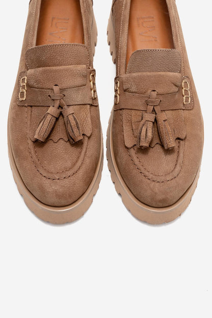 Poen - Mocasines de borlas de cuero de gamuza coñac (Mujer)