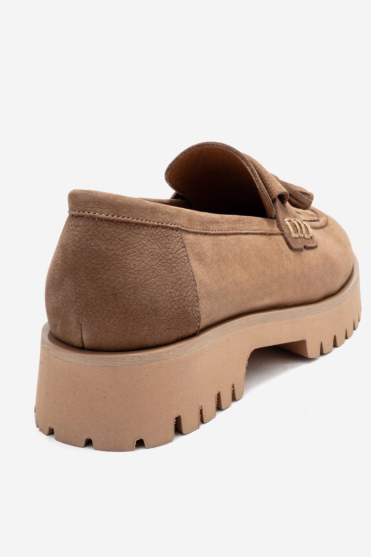 Poen - Mocasines de borlas de cuero de gamuza coñac (Mujer)