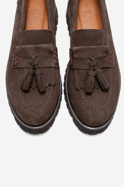 Poen - Mocasín de borlas de ante marrón (Mujer)