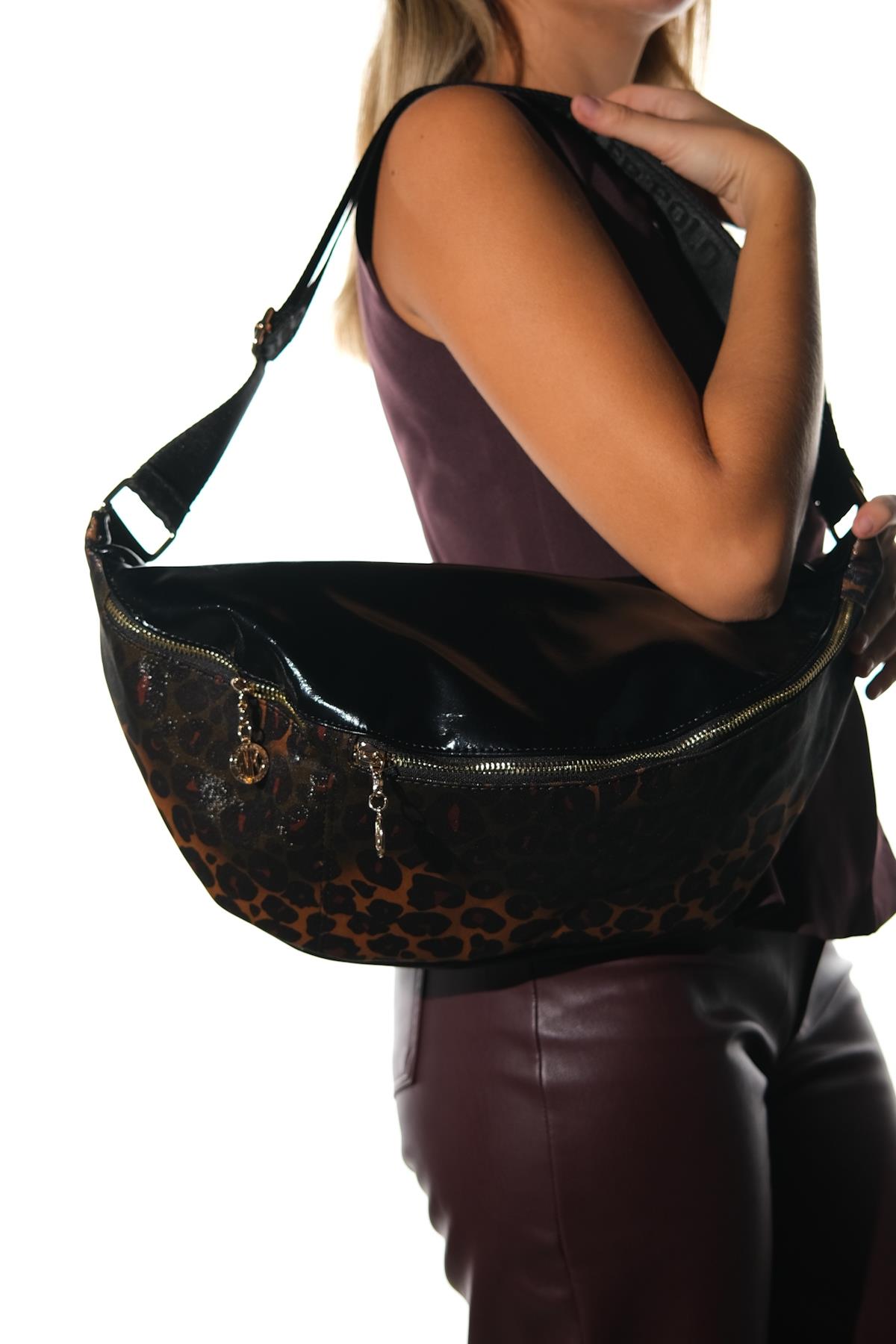 Venta - Riñonera grande con estampado negro-amarillo (Mujer)