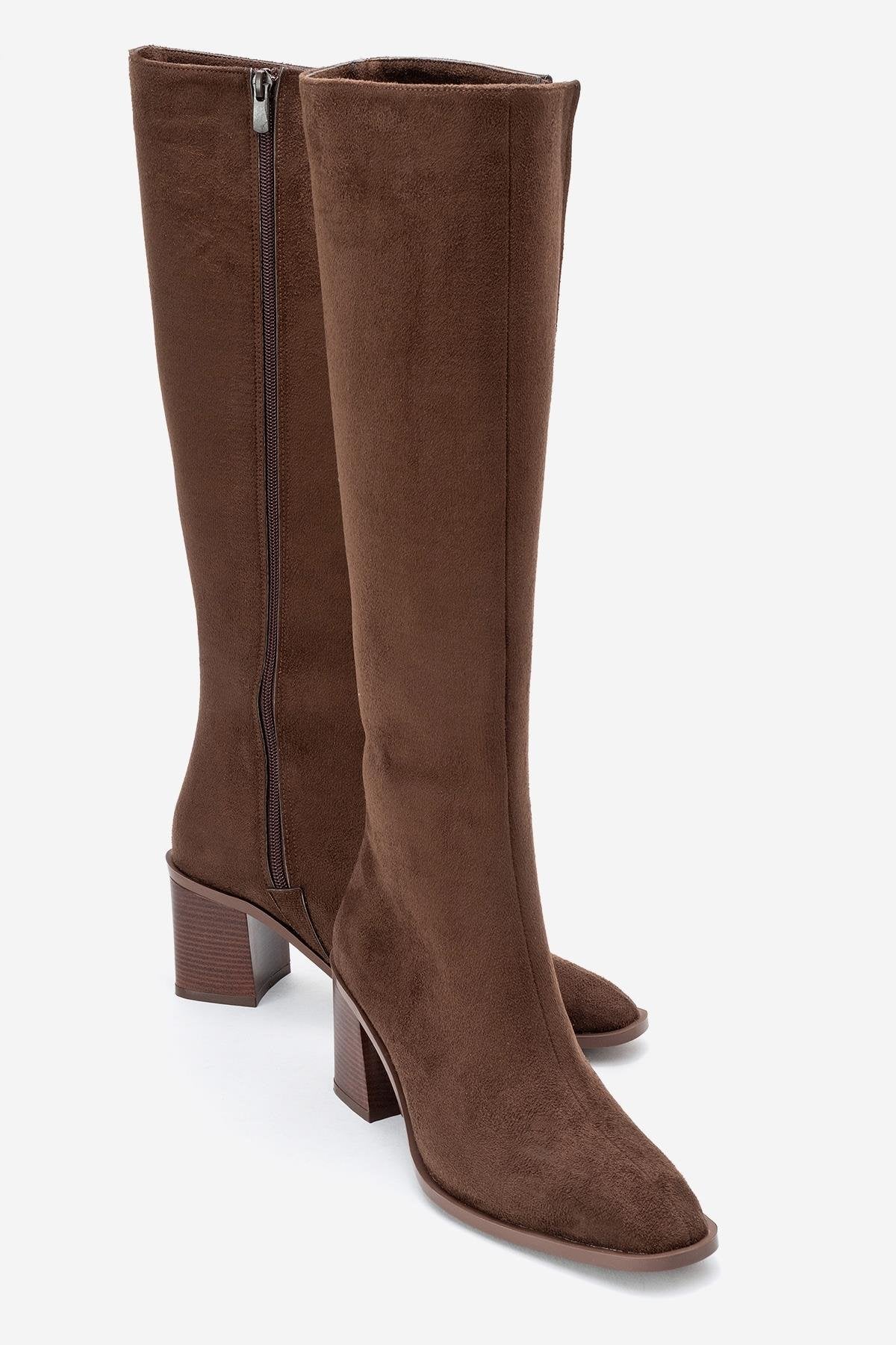Venia - Bota de tacón de bloque de ante marrón (Mujer)