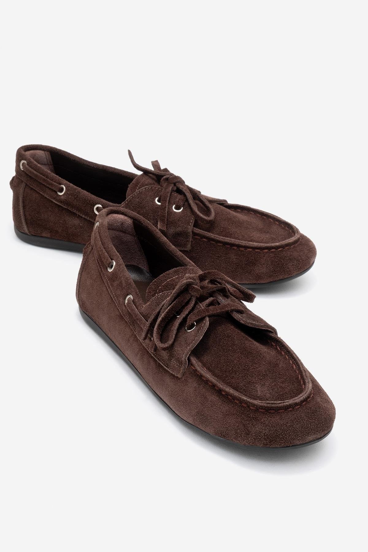 Serelis - Mocasín de cuero de ante marrón con cordones (Mujer)