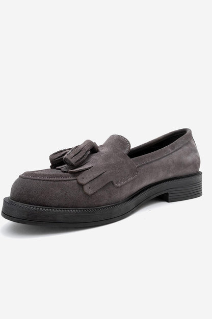 Milly - Mocasines de borlas de cuero de ante gris