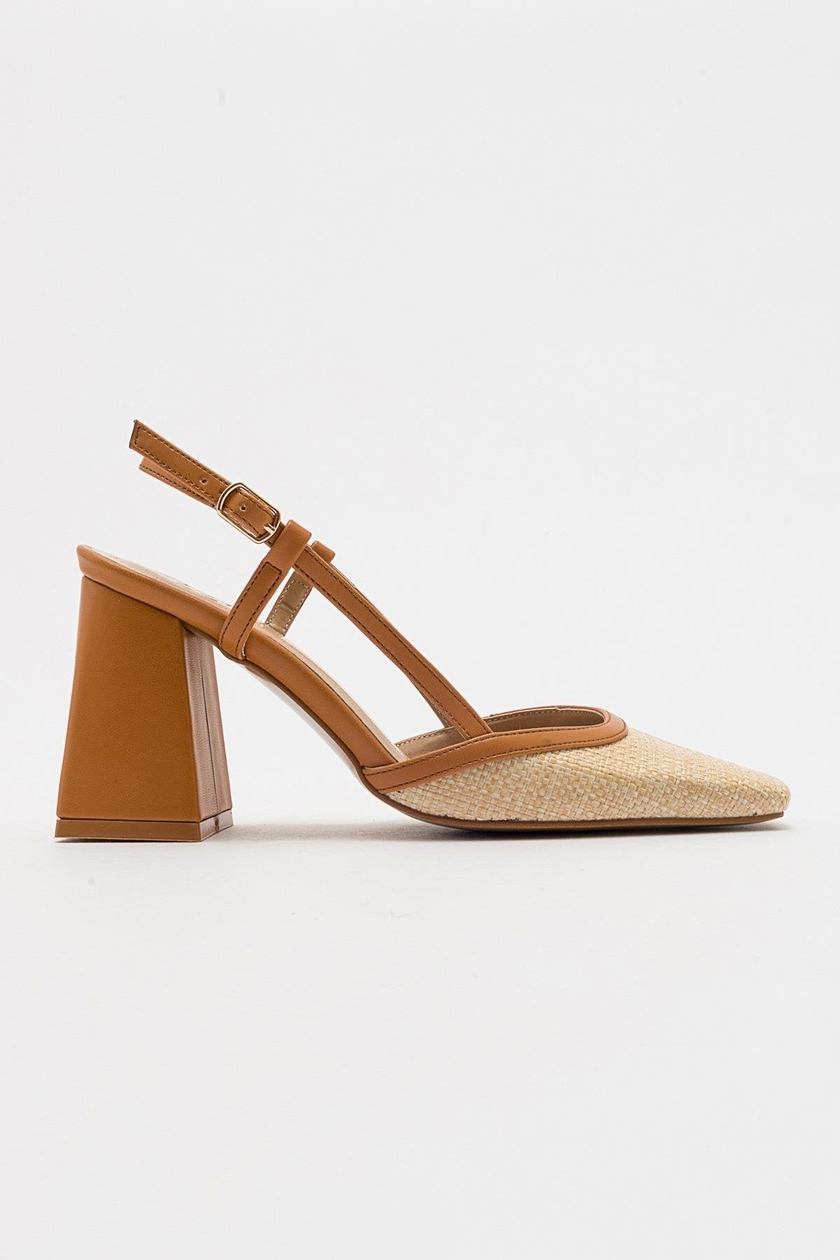Rivie - Zapatos de tacón de bloque con punta cuadrada en rafia Cognac (Mujer)
