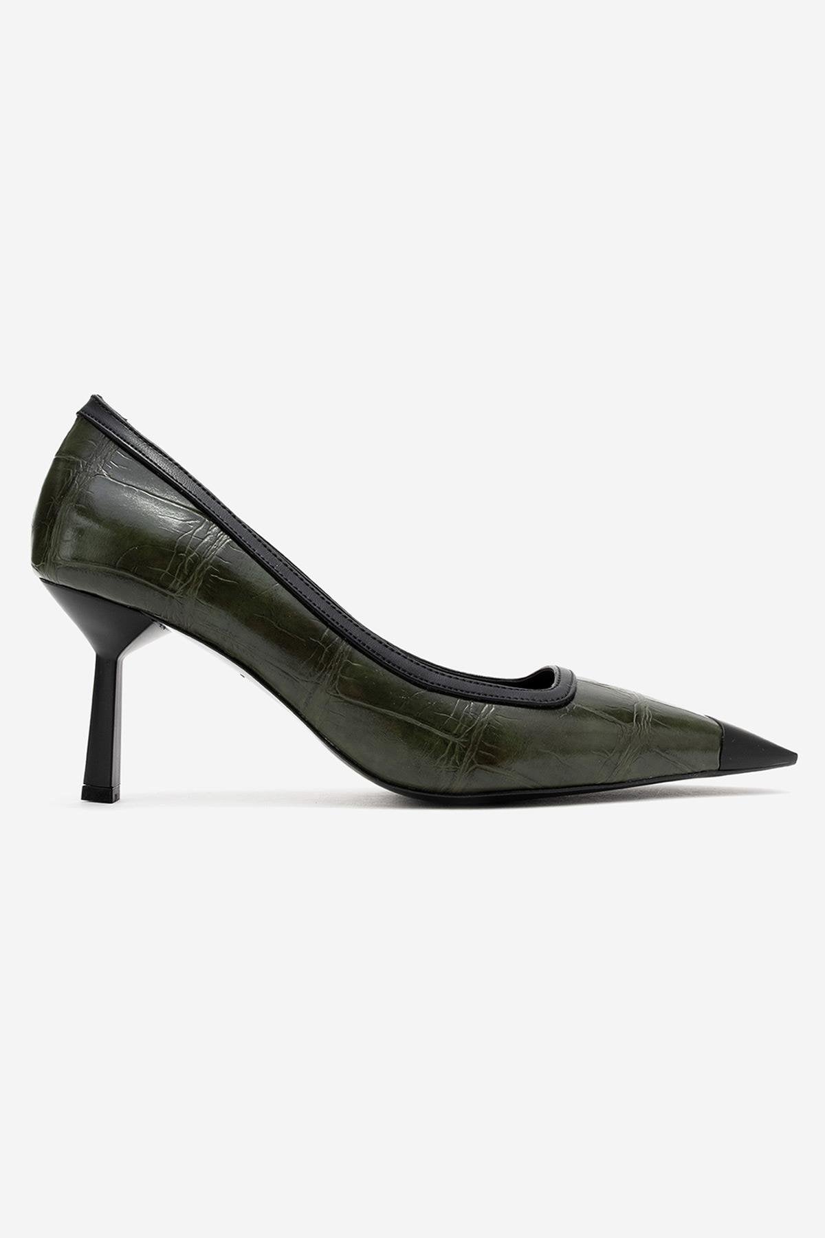 Rona - Zapatos de tacón de punta estampados en verde (mujer)
