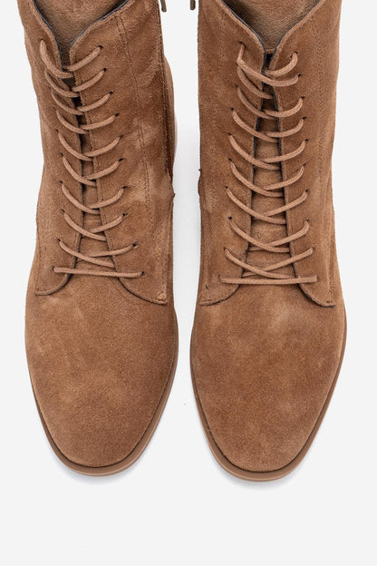 Avia - Bota de tacón de bloque de cuero de ante color coñac (Mujer)