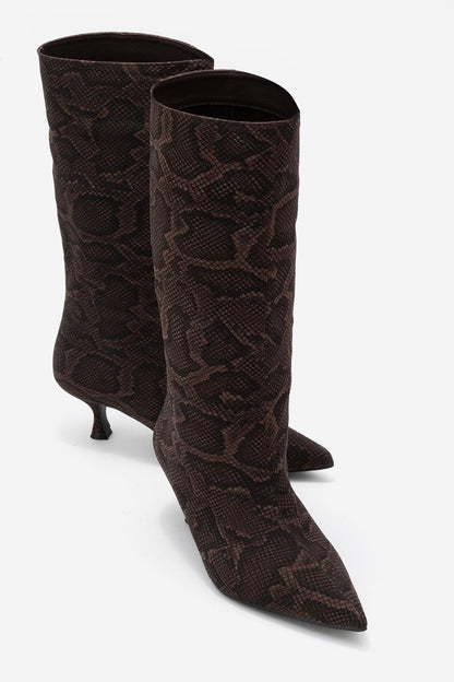 Cuervo - Bota Puntiaguda con Patrón Marrón (Mujer)