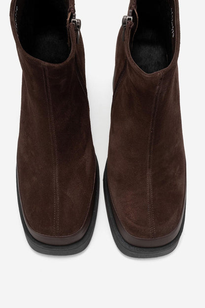 Livia - Bota de cuña de cuero de gamuza marrón (mujer)