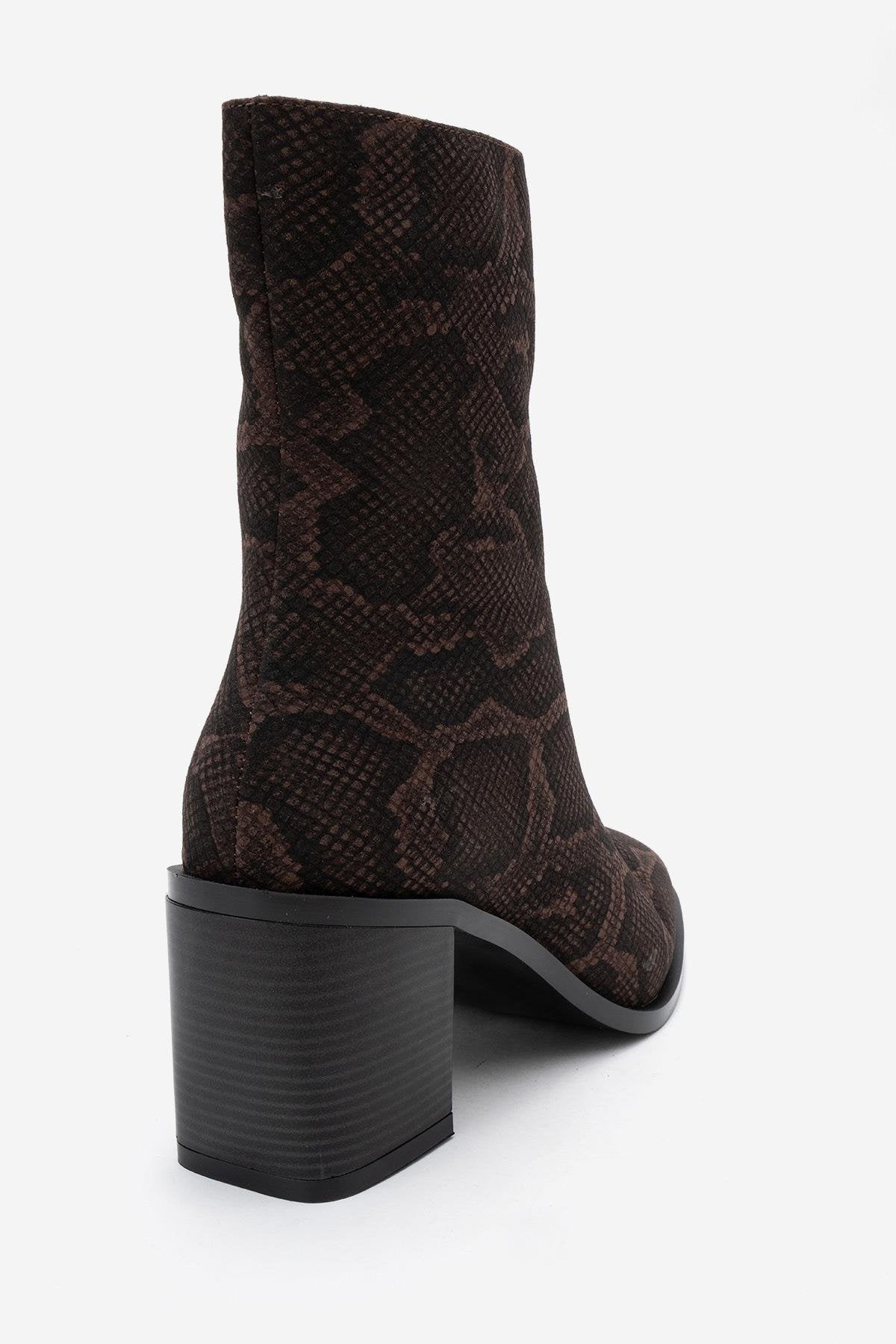 Chara - Bota con tacón de bloque y patrón marrón (Mujer)