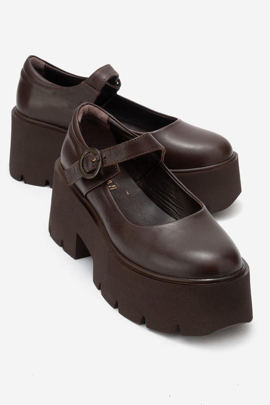 Orina - Zapatos Mary Jane de plataforma de cuero marrón (Mujer)