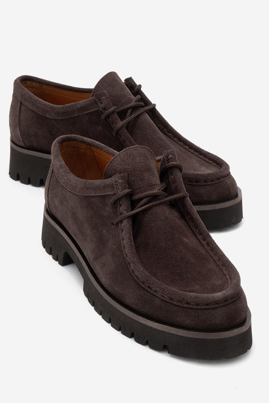 Talia - Mocasín de cuero de gamuza marrón con cordones (Mujer)