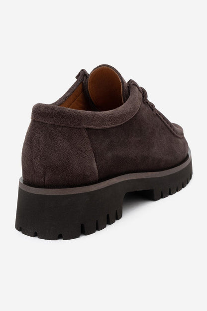 Talia - Mocasín de cuero de gamuza marrón con cordones (Mujer)
