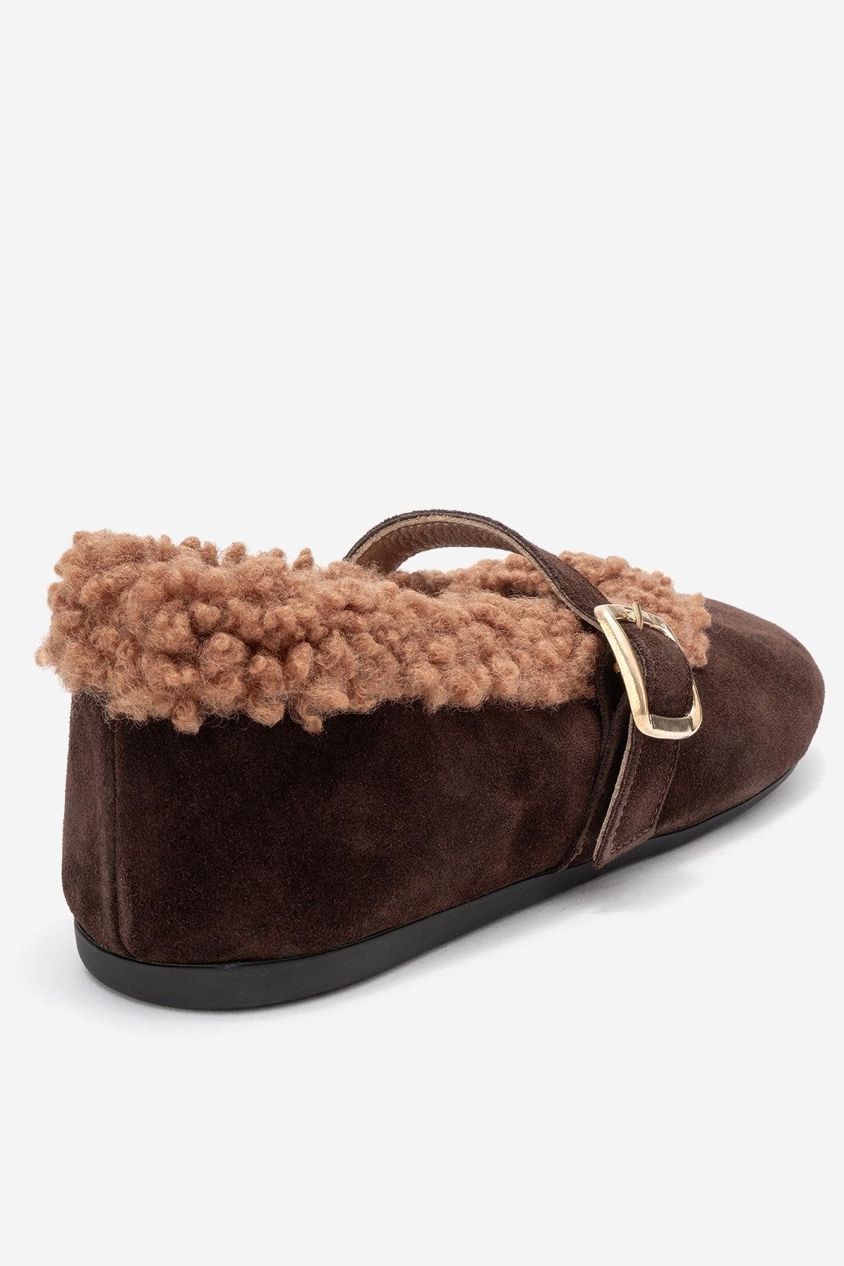 Guin - Zapato plano de cuero de ante marrón (mujer)