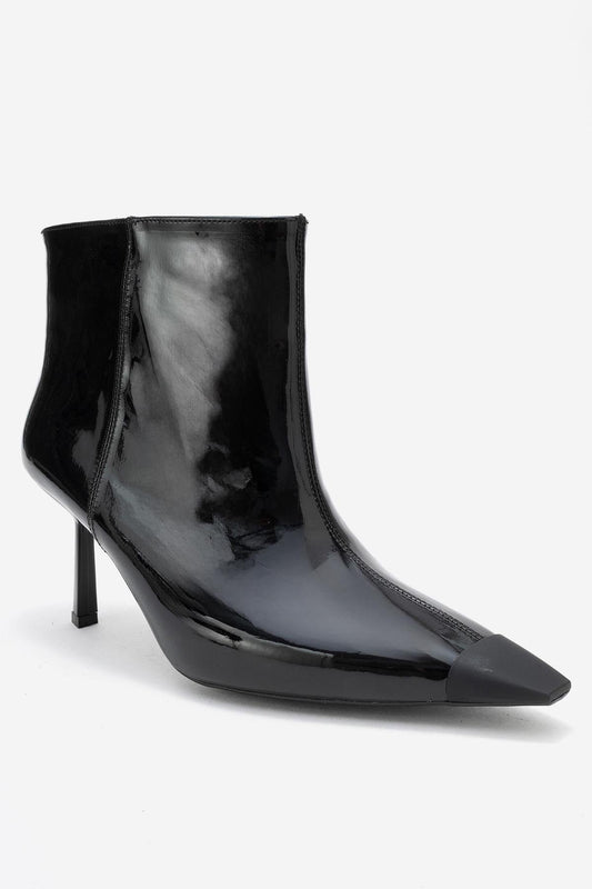 Rassel - Botas negras de charol con punta (Mujer)