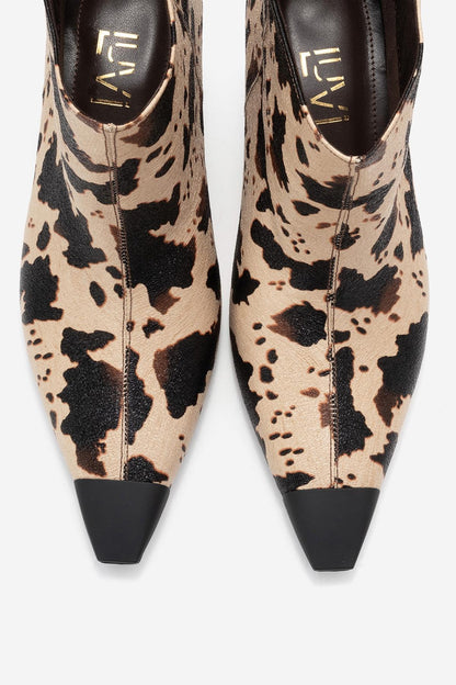 Rassel - Bota para mujer con punta y estampado color beige