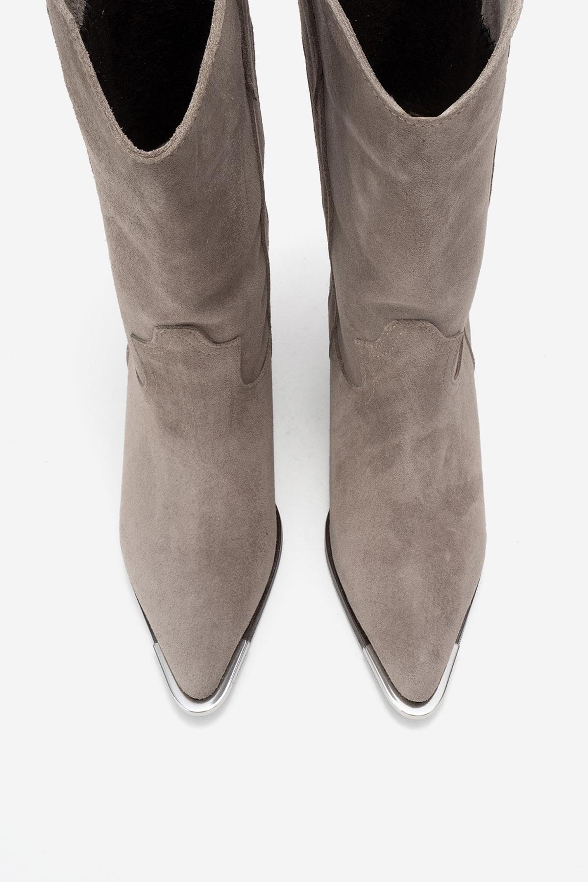Alvi - Bota Vaquera de Piel de Ante Color Topo (Mujer)