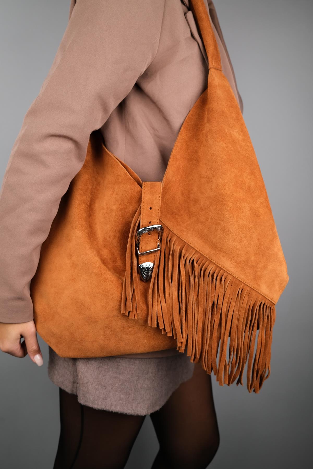 Rosalin - Bolso de hombro de ante color coñac con borlas (mujer)